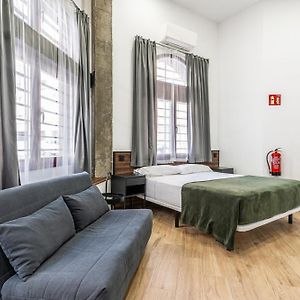 Studio met een King Size Bed